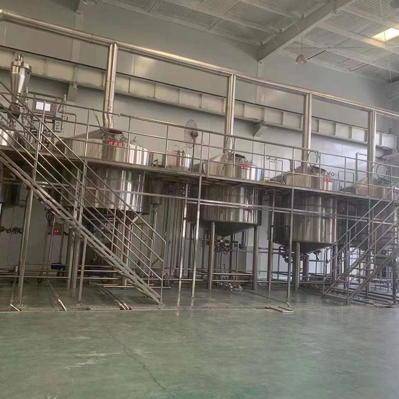 金湖精酿啤酒设备厂—平面布置、设备设计、制造、调试、培训等一条龙服务_COPY